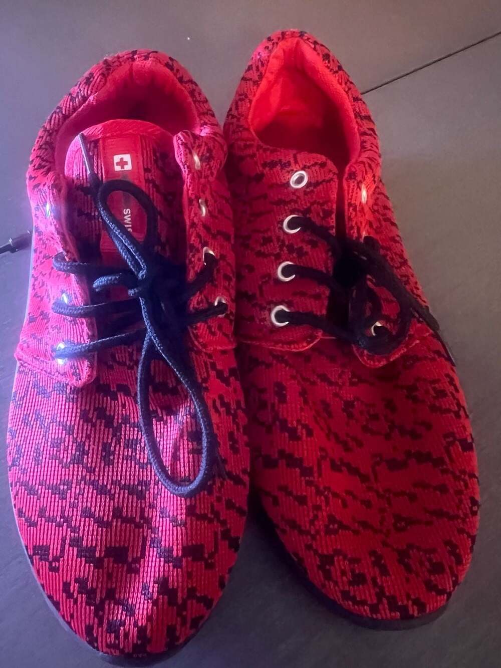 Alpine Swiss Kilian Women Walking Shoes Knit Sneakers Red Black